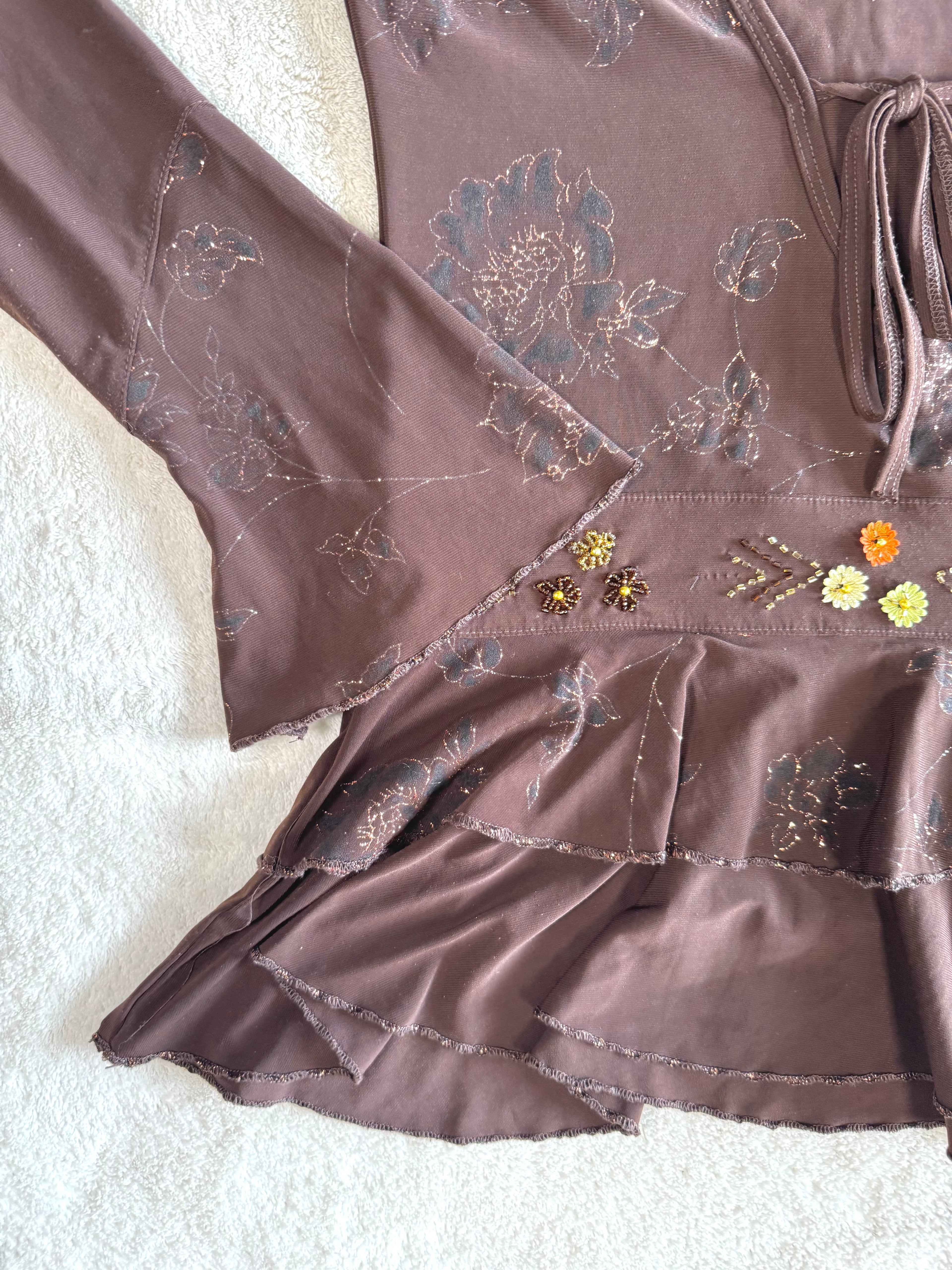 y2k vintage style brown fitted long sleeved floral layered top with ruffle tiered bottom fairycore
