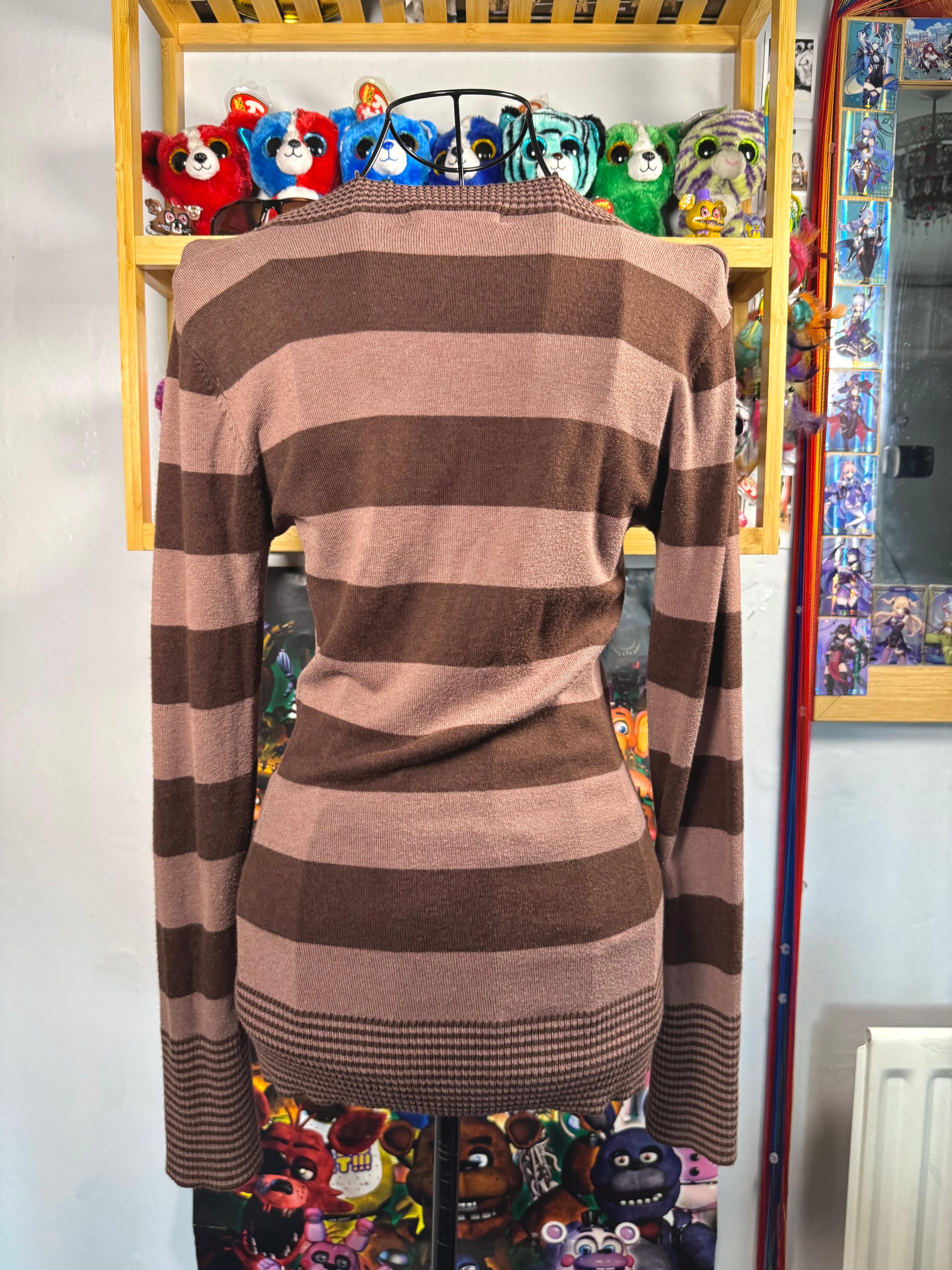 y2k vintage chocolate brown striped long sleeved vneck fitted jumper