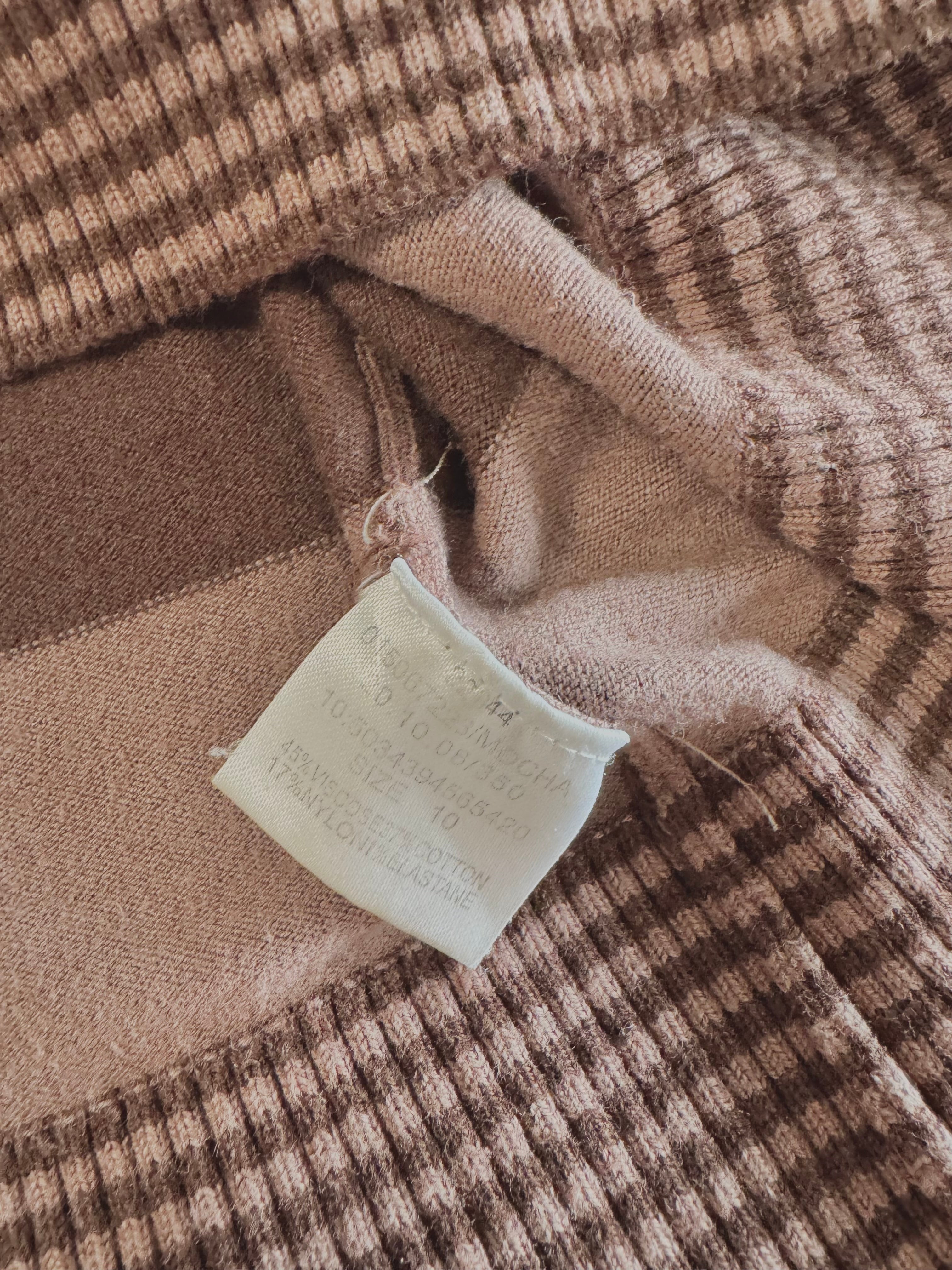 y2k vintage chocolate brown striped long sleeved vneck fitted jumper