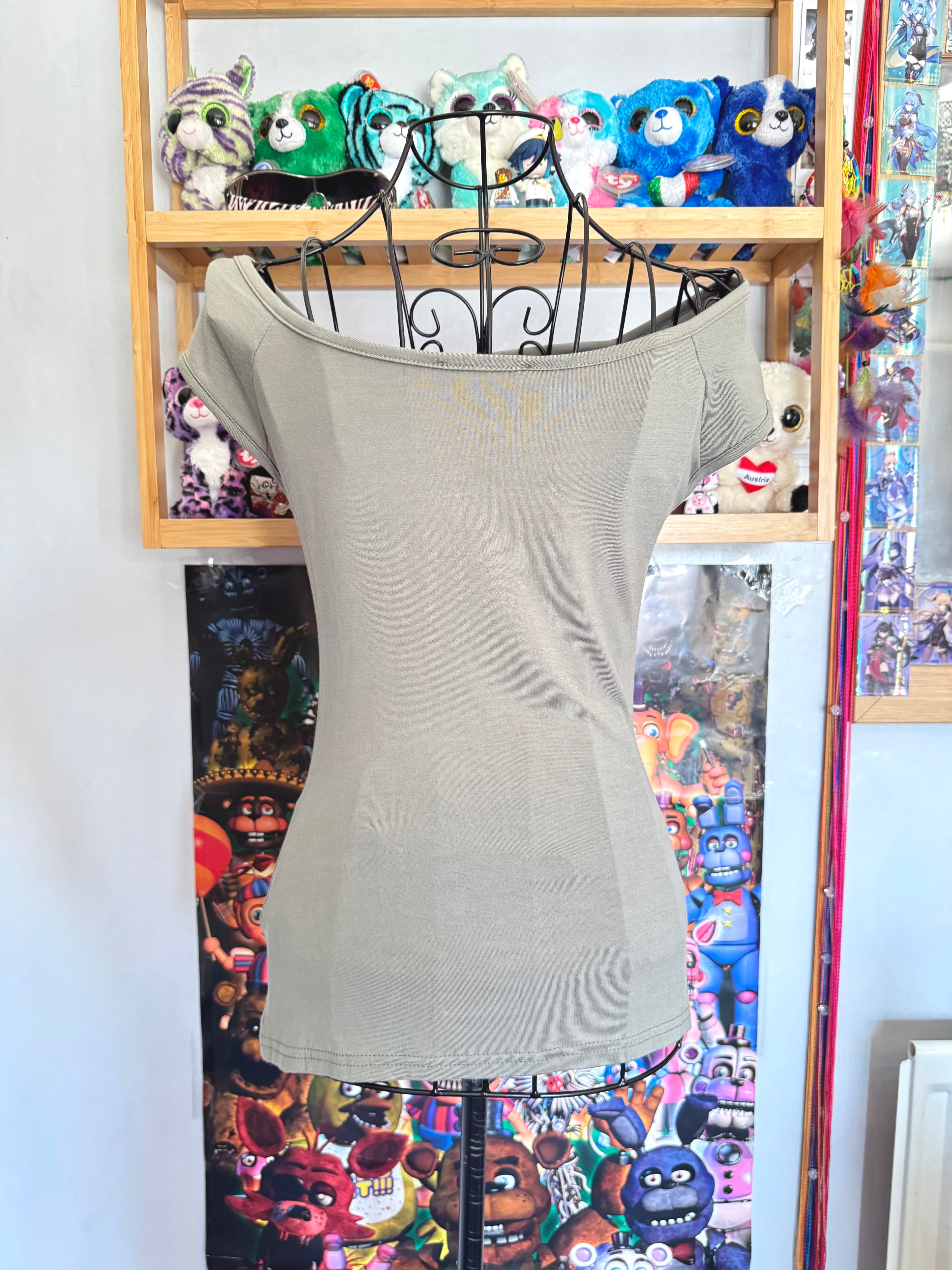 y2k vintage khaki green ruched fitted off shoulder fitted top with golden buckle detail