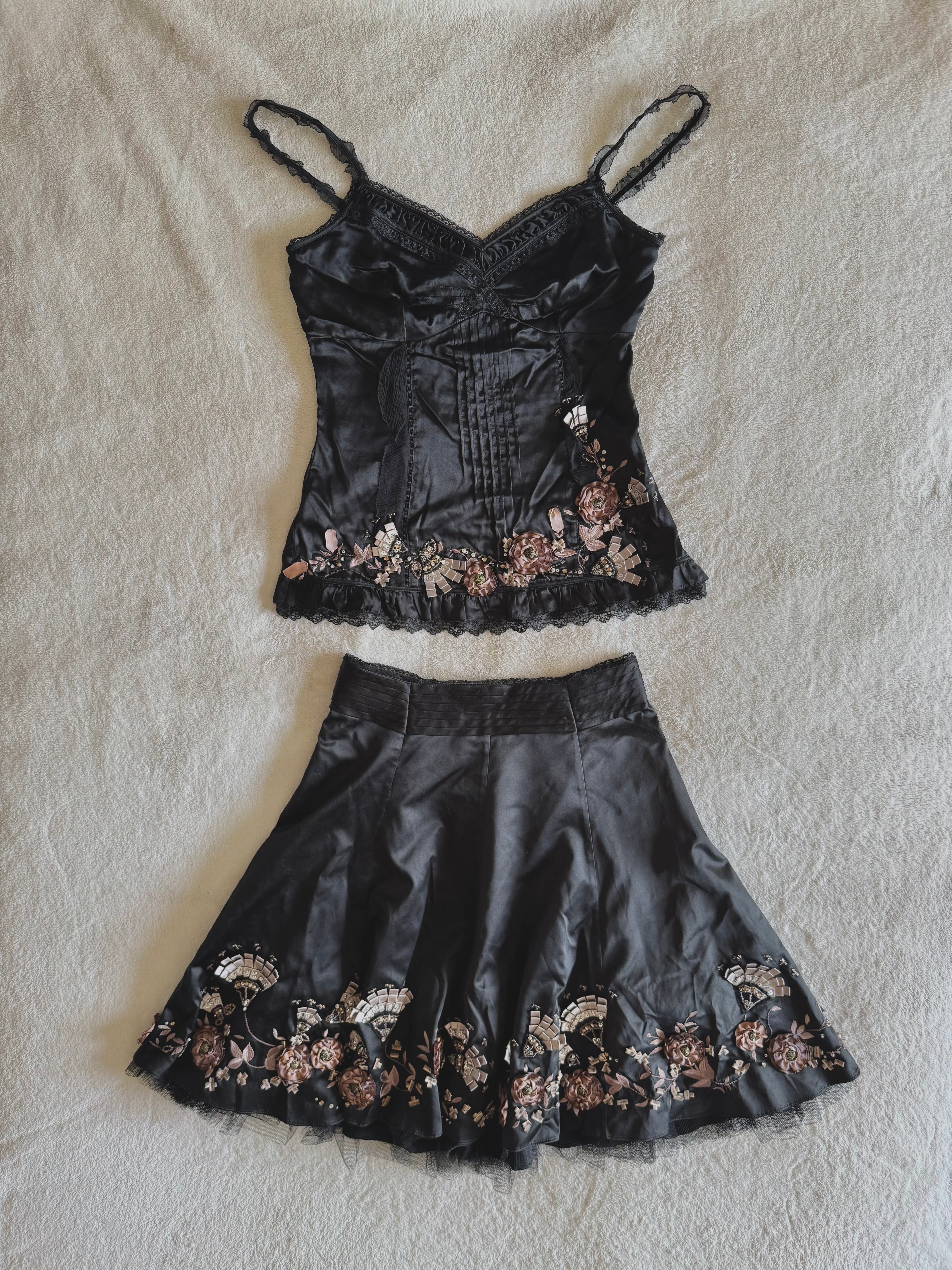 y2k vintage silk co-ord cami top and mini skirt with 3D blossoms embellished