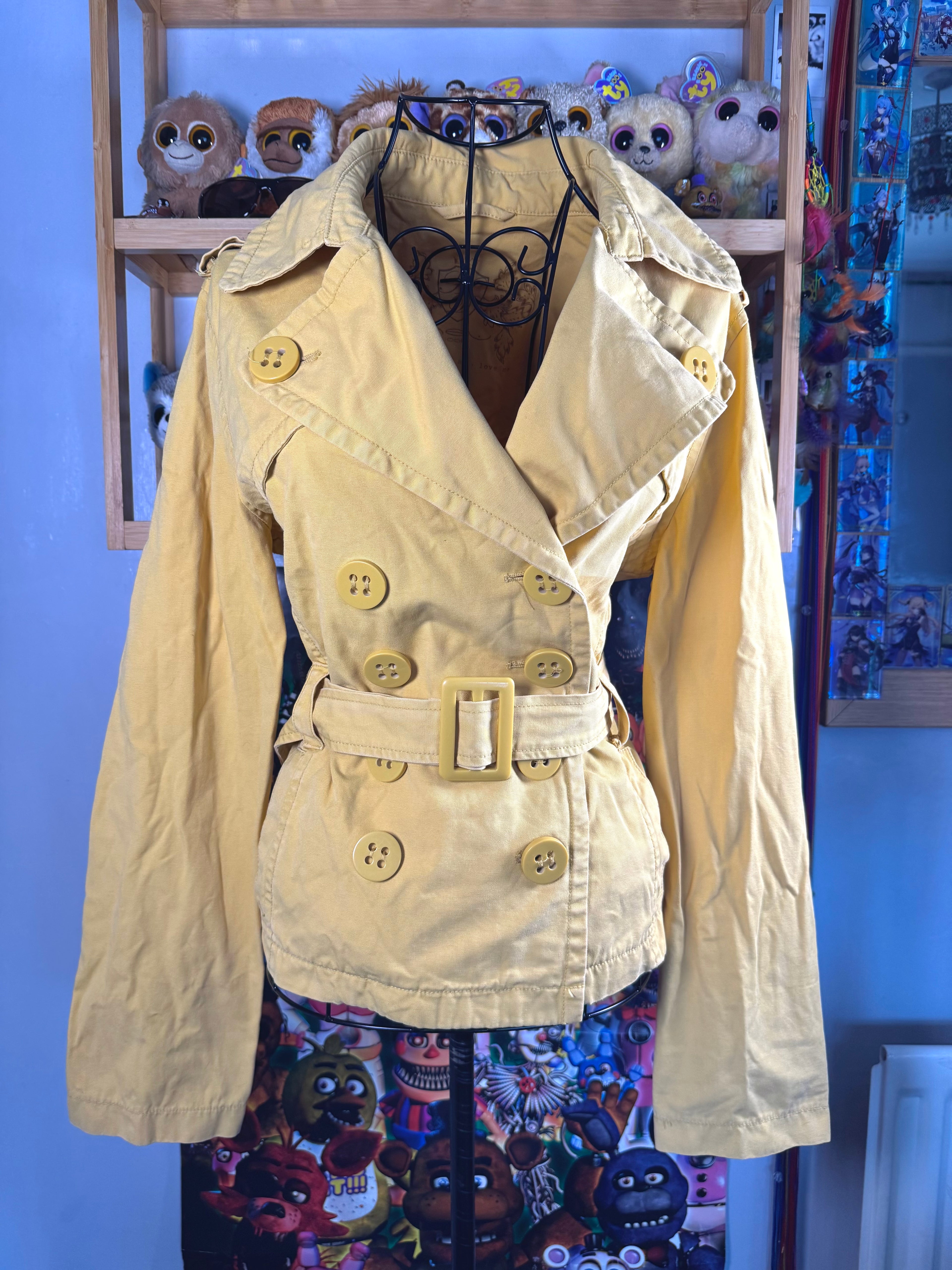 y2k vintage mustard yellow fitted button up peacoat with adjustable belt