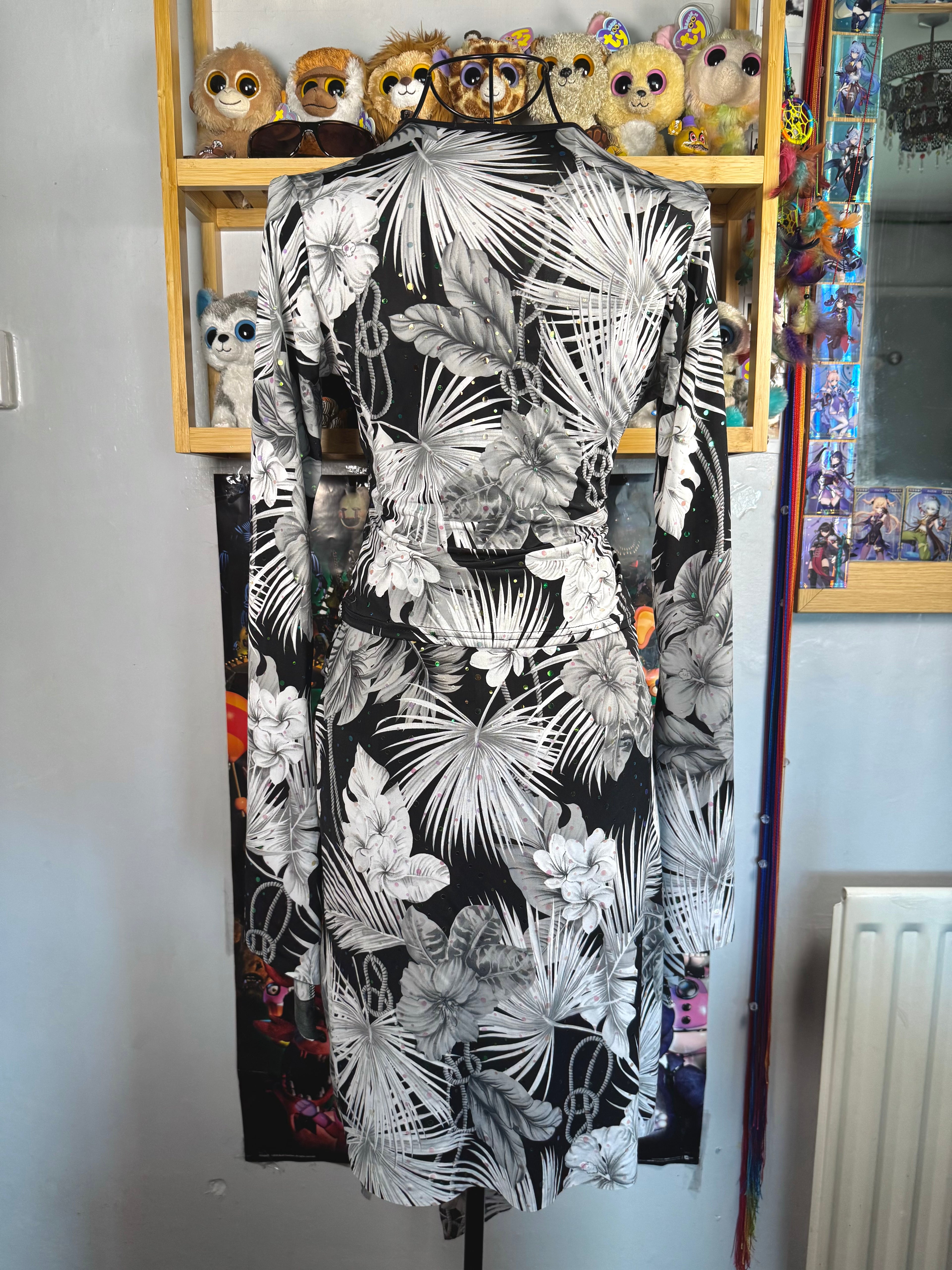 y2k vintage silver slinky 2 piece set flared sleeve top and asymmetrical midi skirt